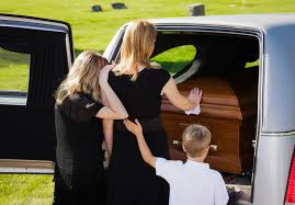 WHAT ARE YOU RIGHTS IF A FAMILY MEMBER DIES IN A CAR ACCIDENT?